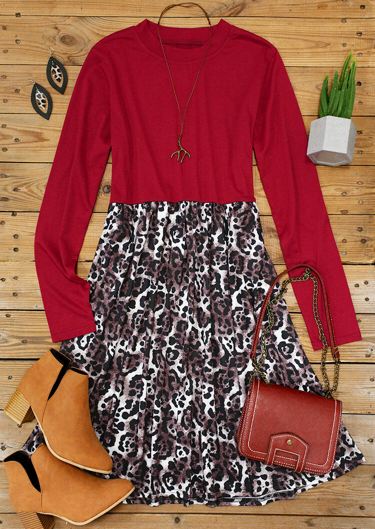 

Mini Dresses Leopard Splicing Elastic Waist O-Neck Mini Dress in Red. Size: ,M,L