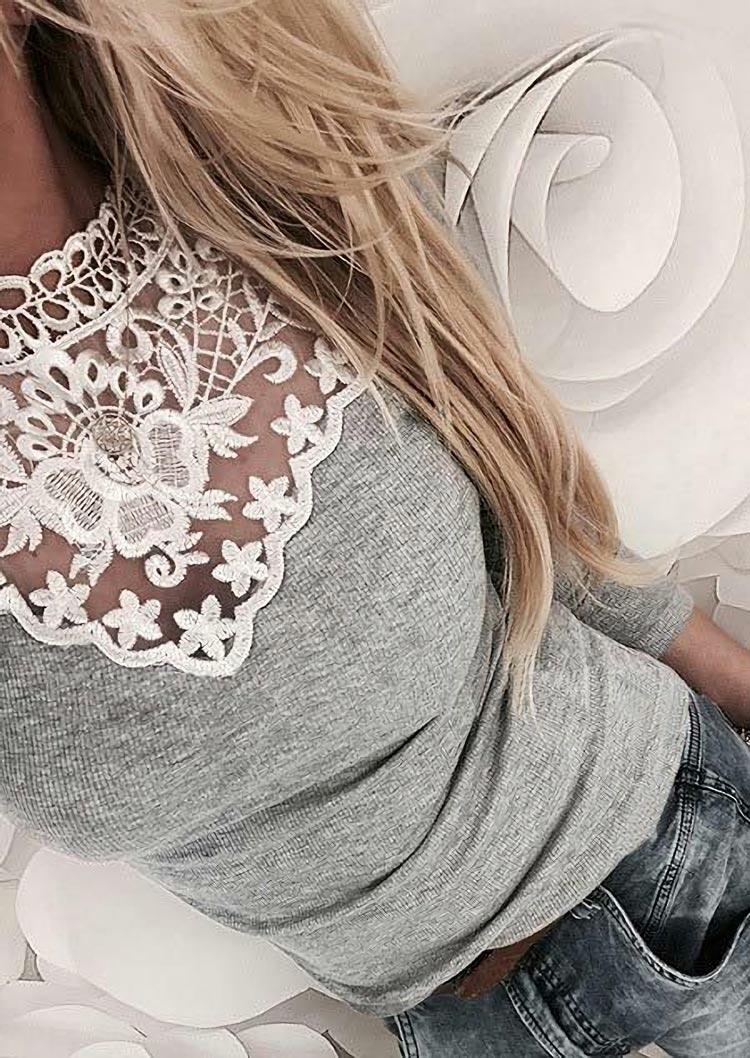 

Blouses Lace Splicing Three Quarter Sleeve Blouse in Gray. Size