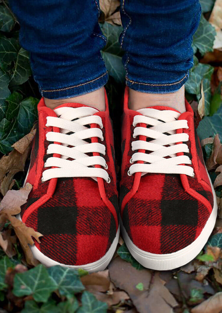 

Sneakers Warm Buffalo Plaid Lace Up Flat Sneakers in Red. Size: ,38,39,40,41