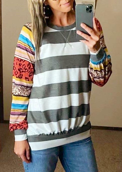 

Blouses Colorful Leopard Striped Splicing Raglan Sleeve Blouse in Stripe. Size