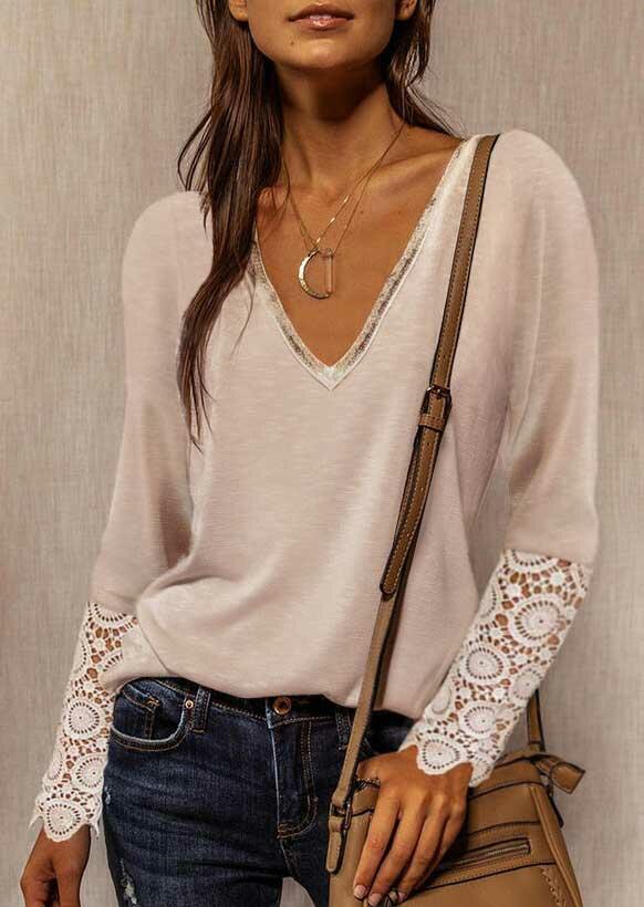 

Blouses Lace Splicing V-Neck Long Sleeve Casual Blouse in Flesh. Size