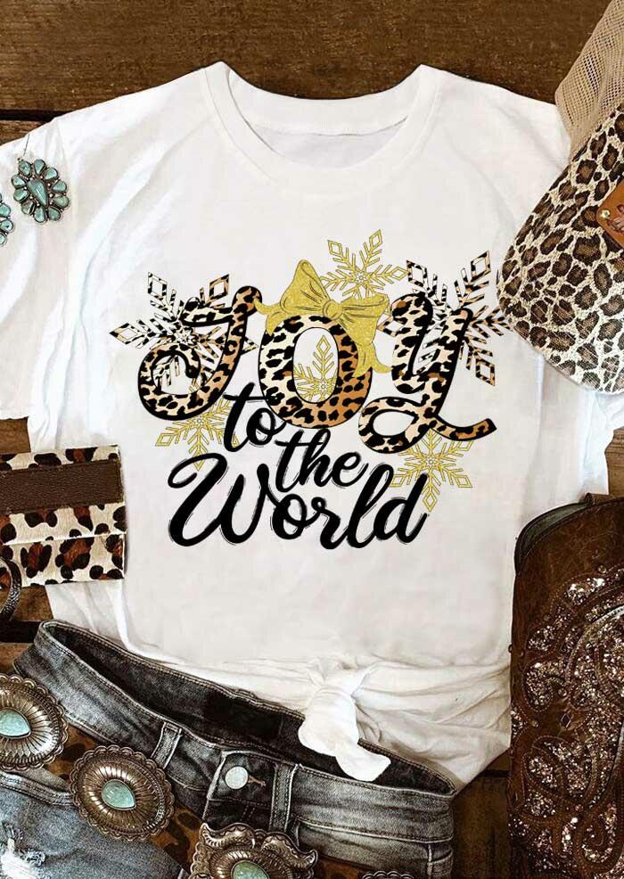 

T-shirts Tees Joy to the world Leopard Snowflake T-Shirt Tee in White. Size: ,M,L,XL