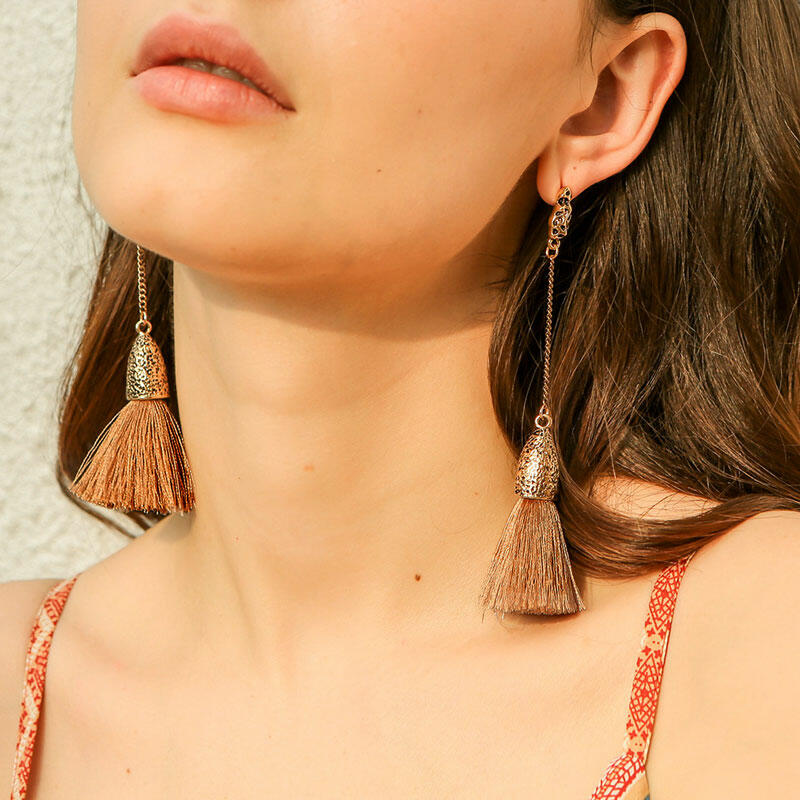 

Earrings Vintage Tassel Long Thread Dangle Earrings in Coffee. Size