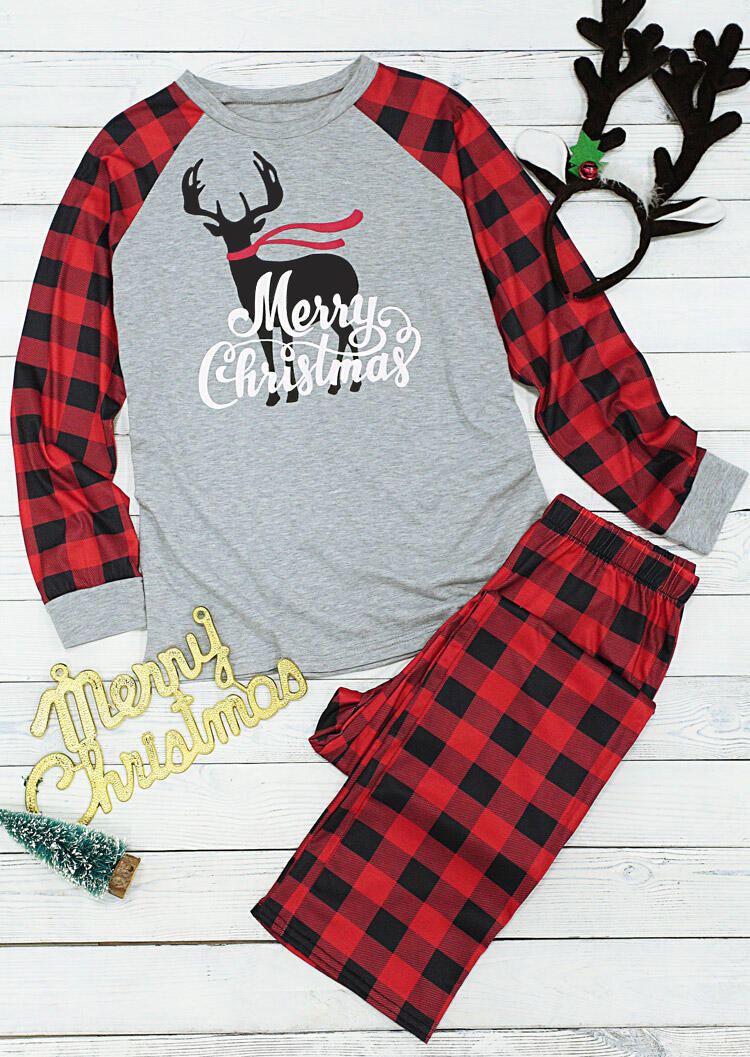 

Sleepwear Merry Christmas Reindeer Plaid Blouse And Pants Pajamas Set in Plaid. Size