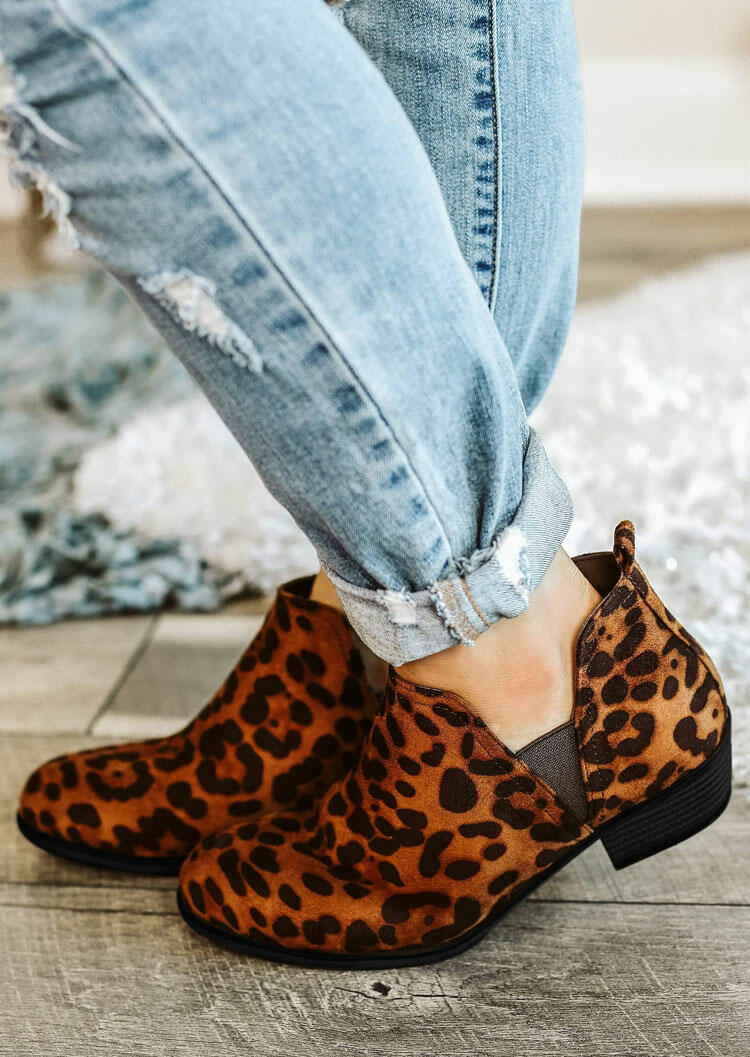 

Boots Leopard Slip On Round Toe Ankle Boots in Leopard. Size: ,38,39,40,41