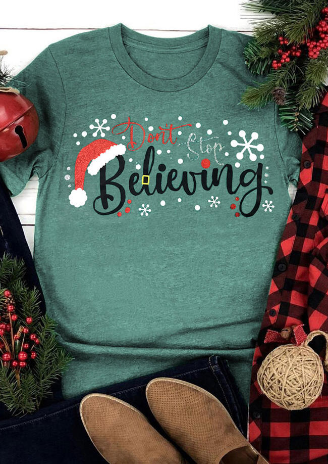 

Tees T-shirts Christmas Snowflake Don't Stop Believing T-Shirt Tee in Green. Size: ,M