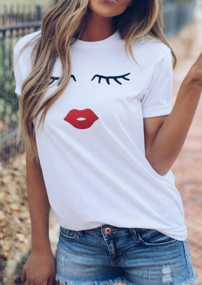 

T-shirts Tees Eyelashes And Lips O-Neck T-Shirt Tee in White. Size