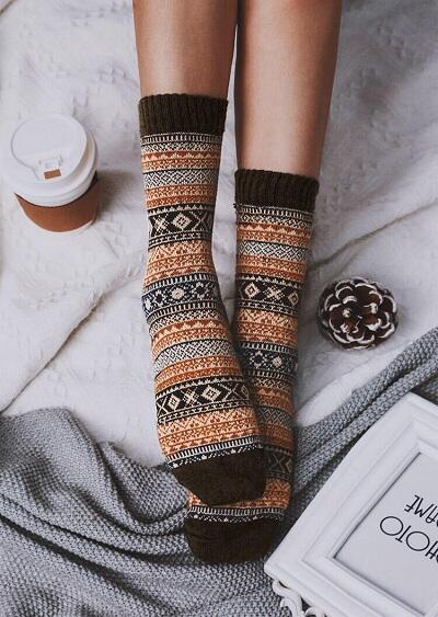 

Crew Socks Vintage Geometric Casual Warm Socks in Coffee. Size