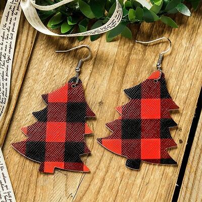 

Earrings Double-Sided Plaid Christmas Tree Drop Earrings in Red. Size