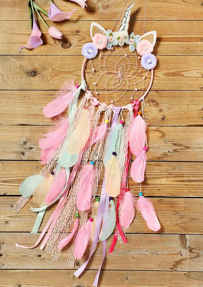 

Home Decor Lace Ribbon Feather Dreamcatcher Wind Chime in Pink. Size