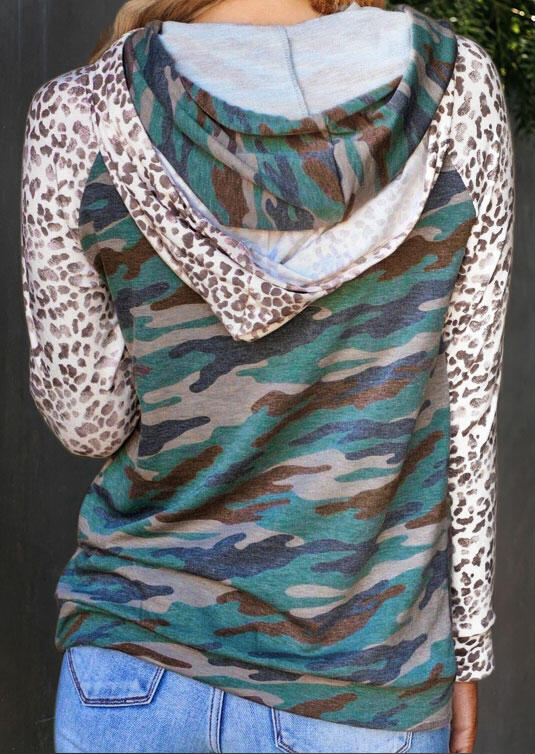 

Hoodies Camouflage Leopard Splicing Drawstring Hoodie in Camouflage. Size: ,M,L,XL