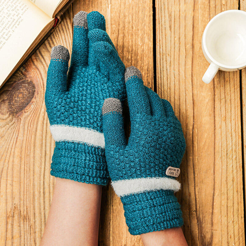

Gloves Winter Warm Touch Screen Knitted Gloves in Deep Blue. Size