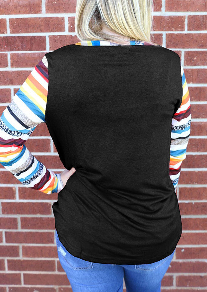Blouses Colorful Striped Splicing Sequined Pocket Blouse in Black. Size: L,M,S