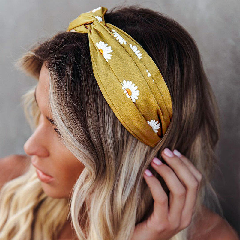 

Hair Accessories Daisy Floral Twist Ruffled Wide Headband in Black,Yellow. Size