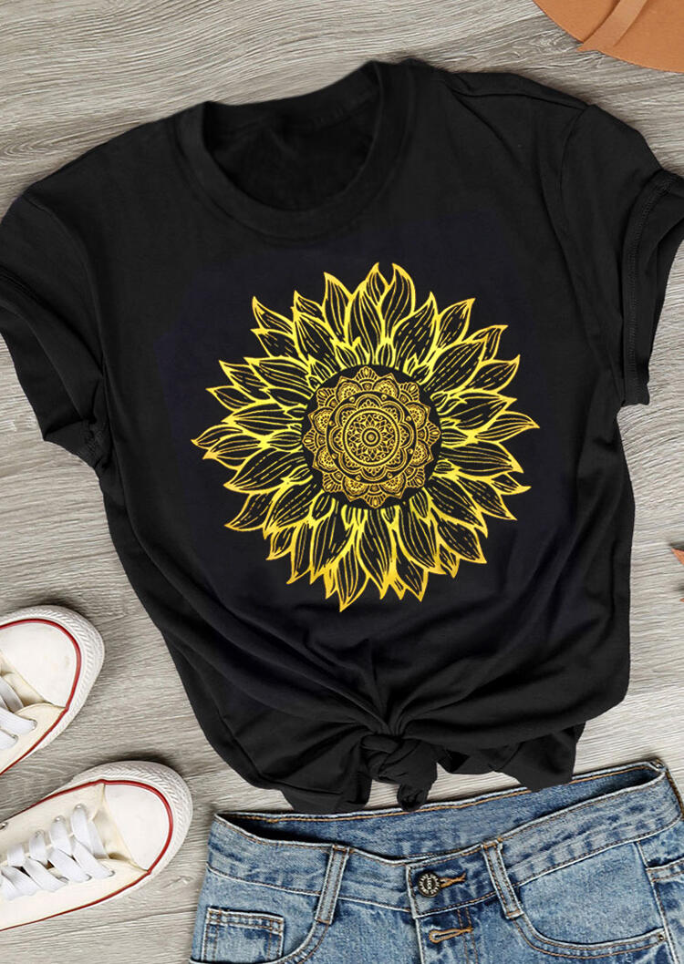 

T-shirts Tees Mandala Sunflower O-Neck T-Shirt Tee in Black. Size