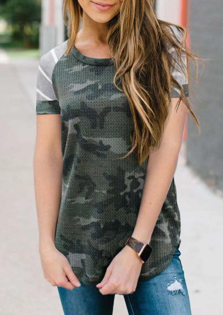Blouses Camouflage Striped Splicing Waffle Raglan Sleeve Blouse in Camouflage. Size: ,L
Blouses Camouflage Striped Splicing Waffle Raglan Sleeve Blouse in Camouflage. Size: ,L