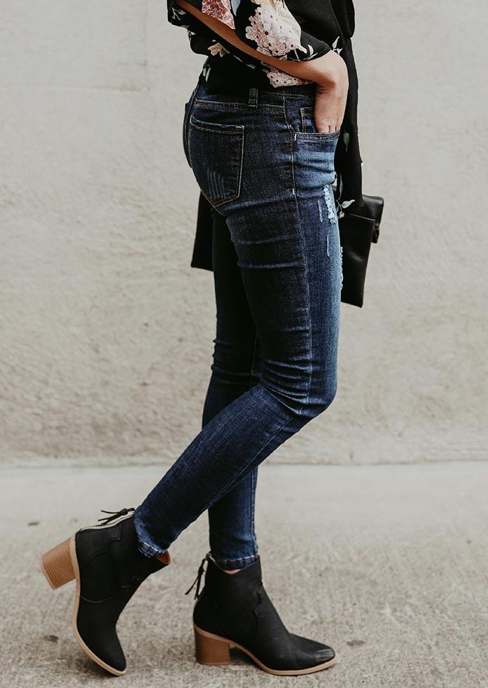 

Pants Ripped Hole Pocket Skinny Denim Jeans in Deep Blue. Size