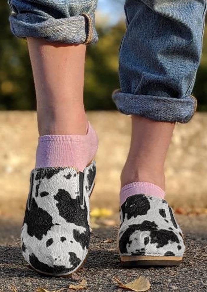 

Slippers Western Cow Warm Plush Indoor Slippers in Black. Size: ,38,39,40,41