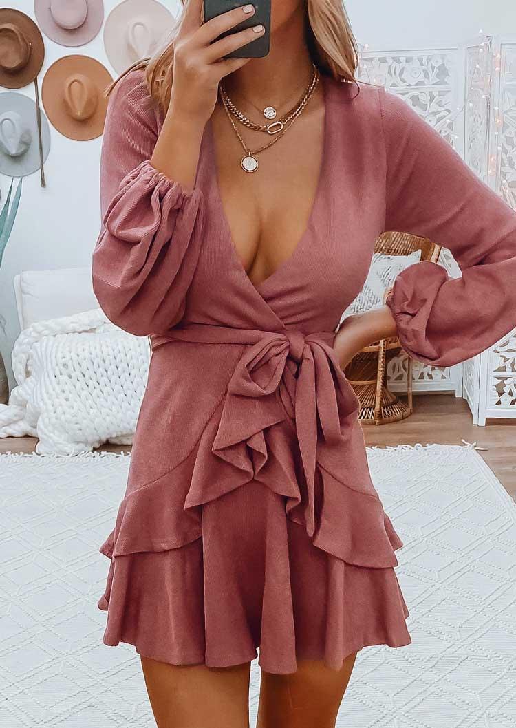 

Mini Dresses Ruffled Deep V-Neck Elastic Cuff Mini Dress in Brick Red. Size: S,M,,XL