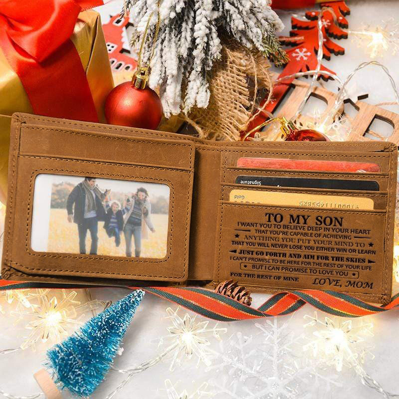 

Purse & Wallet Mom To Son Leather Card Wallet in khaki. Size