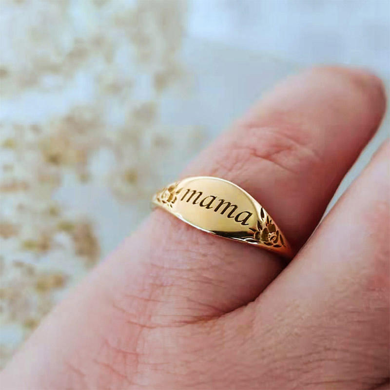 

Rings Mama Flower Alloy Ring in Gold. Size