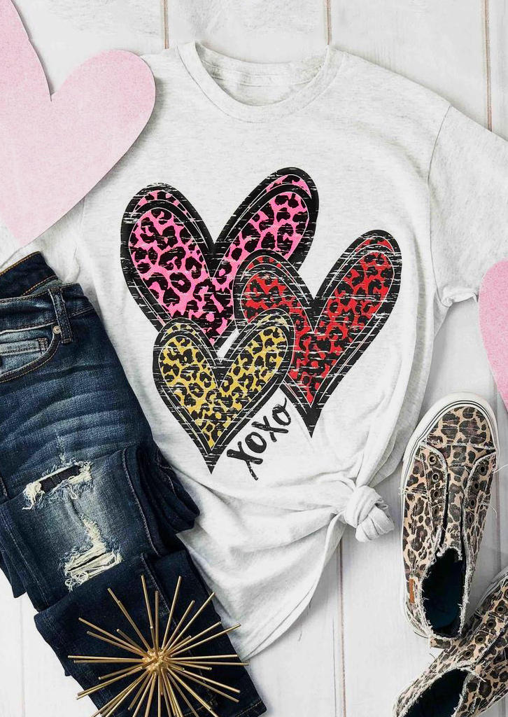 

T-shirts Tees XOXO Colorful Leopard Heart T-Shirt Tee in Light Grey. Size
