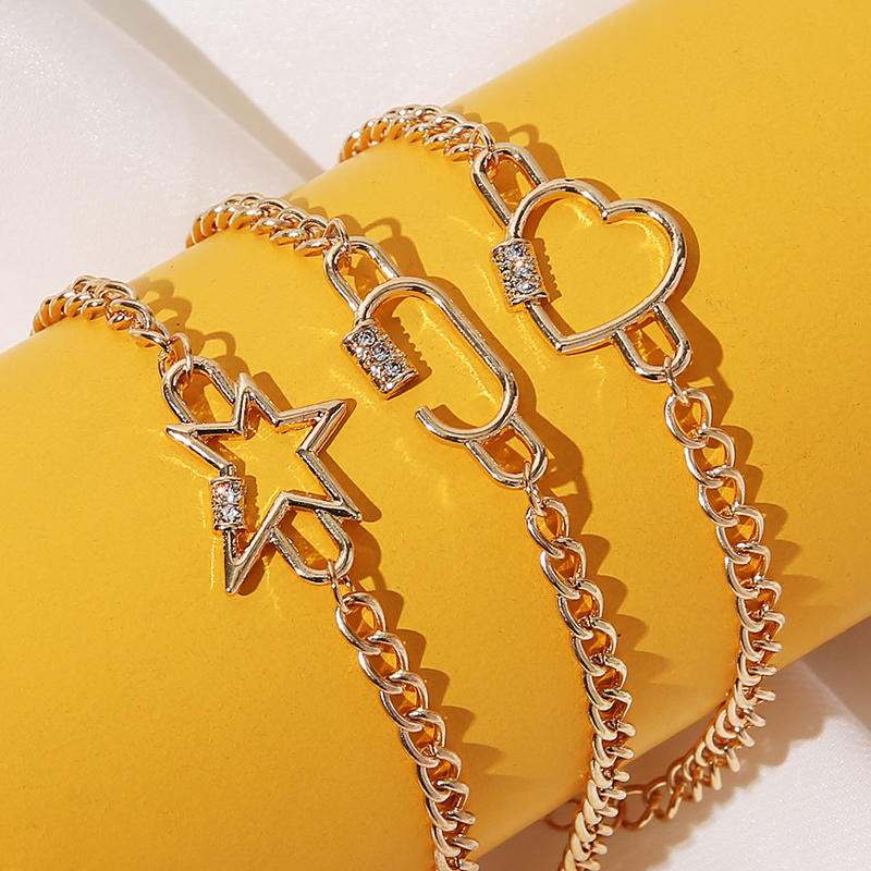 

Bracelet 3Pcs Vintage Hollow Out Star Heart Rhinestone Bracelet Set in Gold. Size