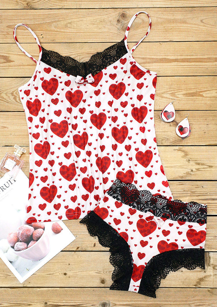 

Sleepwear Heart Lace Splicing Camisole And Shorts Pajamas Set in White. Size