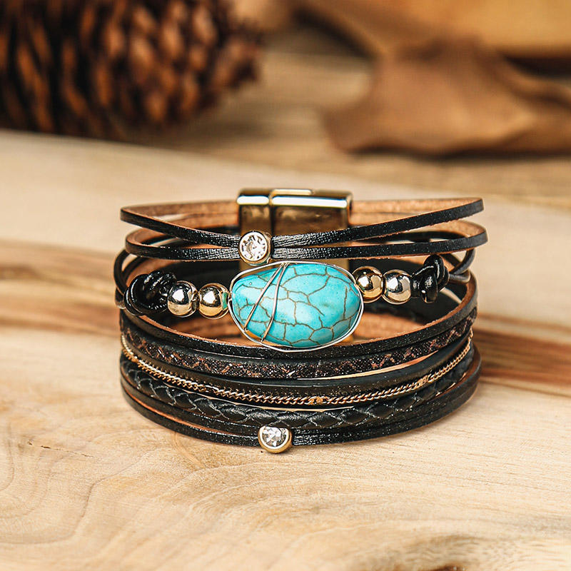 

Bracelet Turquoise Beading Magnet Buckle Multi-Layered Bracelet in Black. Size
