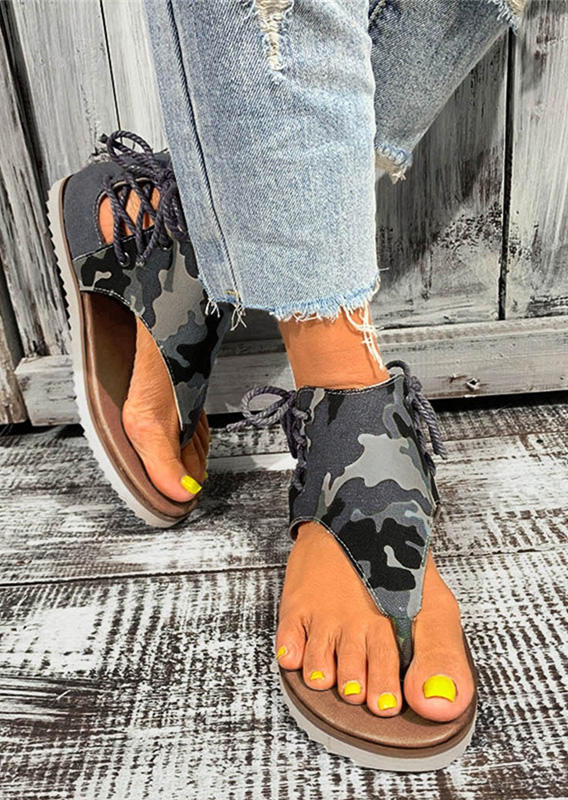 

Sandals Camouflage Lace Up Zipper Flat Sandals in Camouflage. Size
