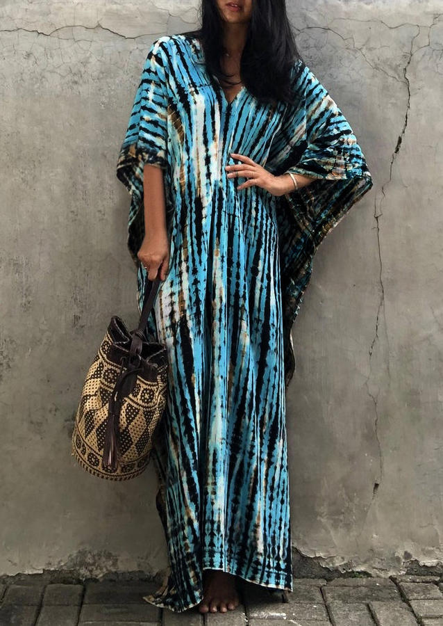 

Cover Ups Striped Tie Dye Batwing Sleeve Loose Robe Cover Up in Blue. Size