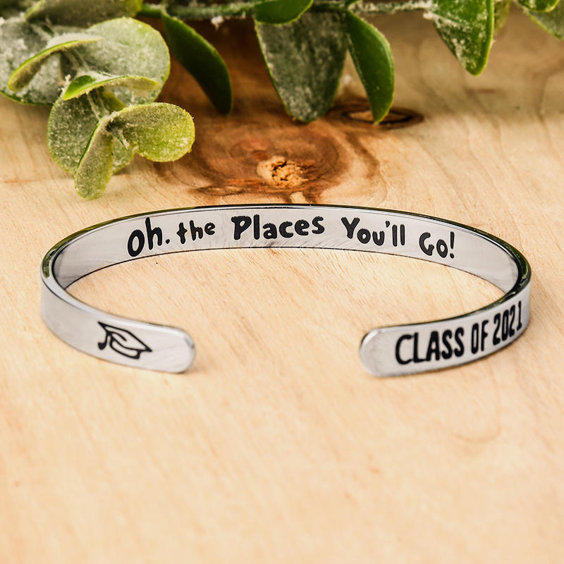 

Bracelet Class Of 2021 Graduation Commemorative Stainless Steel Bracelet in Pattern2. Size