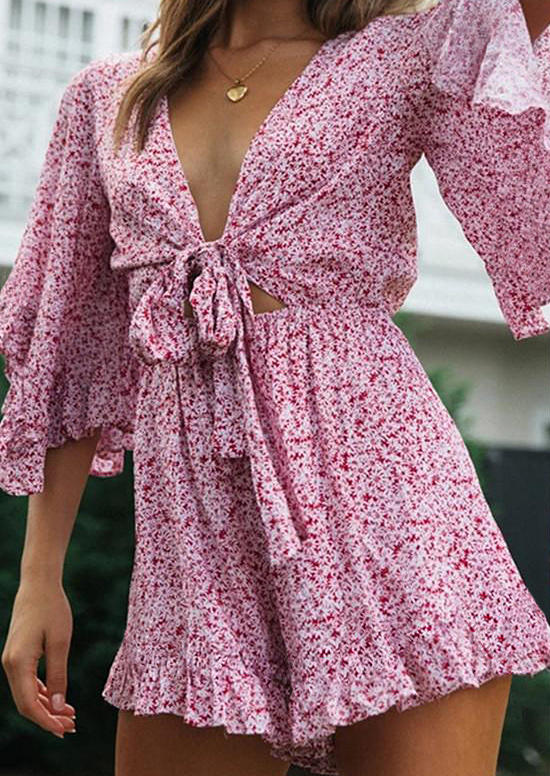

Jumpsuits & Rompers Floral Ruffled Tie Hollow Out Flare Sleeve V-Neck Romper in Red. Size: ,M,L