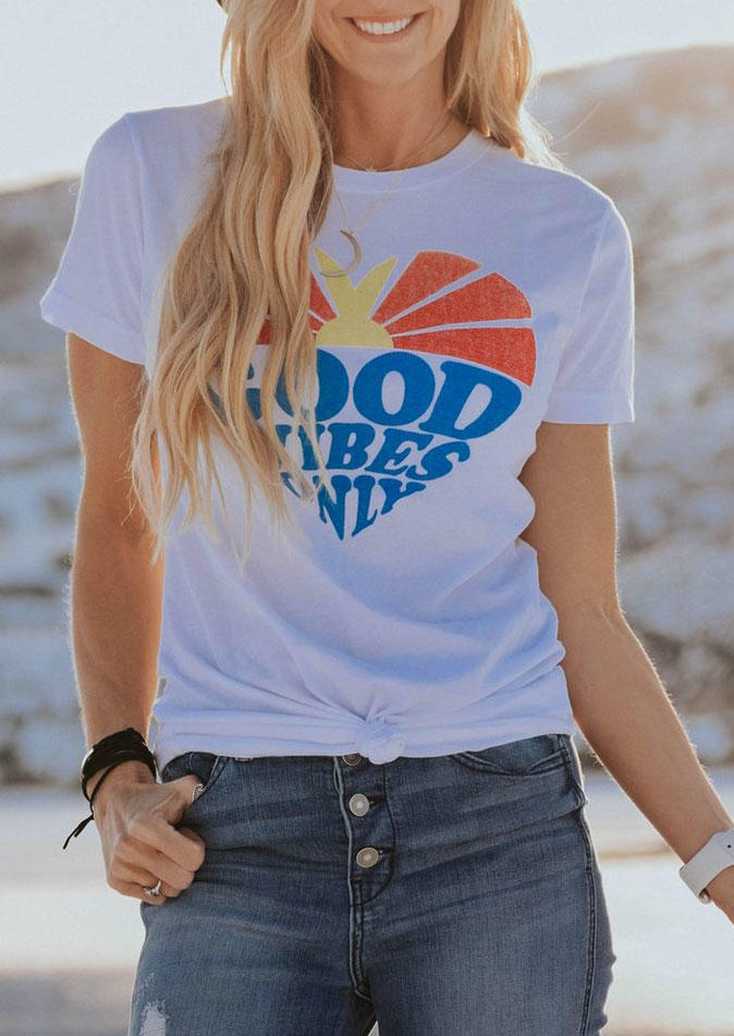 T-shirts Tees Good Vibes Only Heart T-Shirt Tee in White. Size: M,L