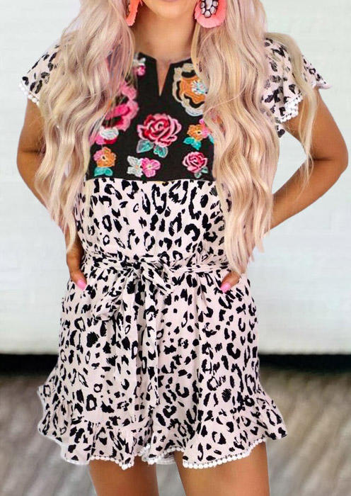 

Jumpsuits & Rompers Leopard Floral Splicing Ruffled Drawstring Romper in Leopard. Size: ,M,L,XL
