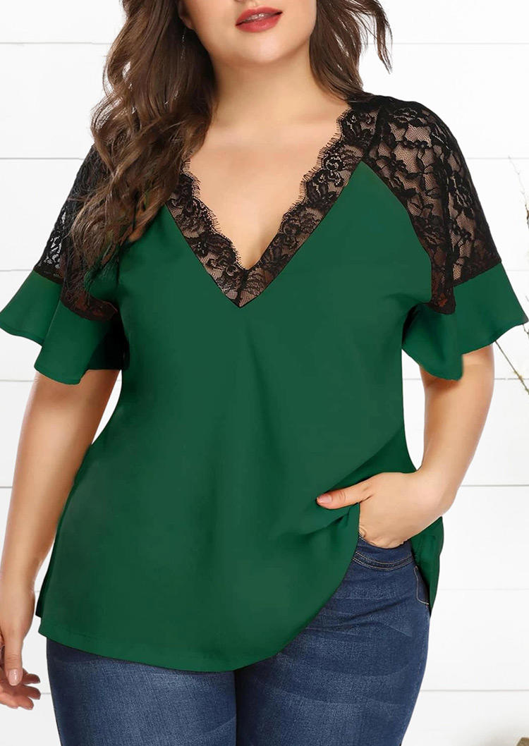 

Plus Size Tops Plus Size Lace Splicing Raglan Sleeve V-Neck Blouse in Green. Size