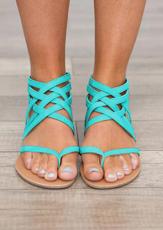 Sandals Summer Cross-Tied Zipper Flat Sandals in Army Green. Size: 41