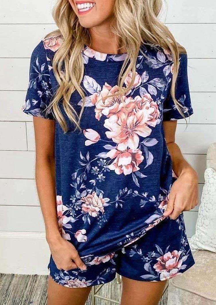 

Two-Piece Sets Floral Blouse And Elastic Waist Drawstring Shorts Two-Piece Set in Navy Blue. Size