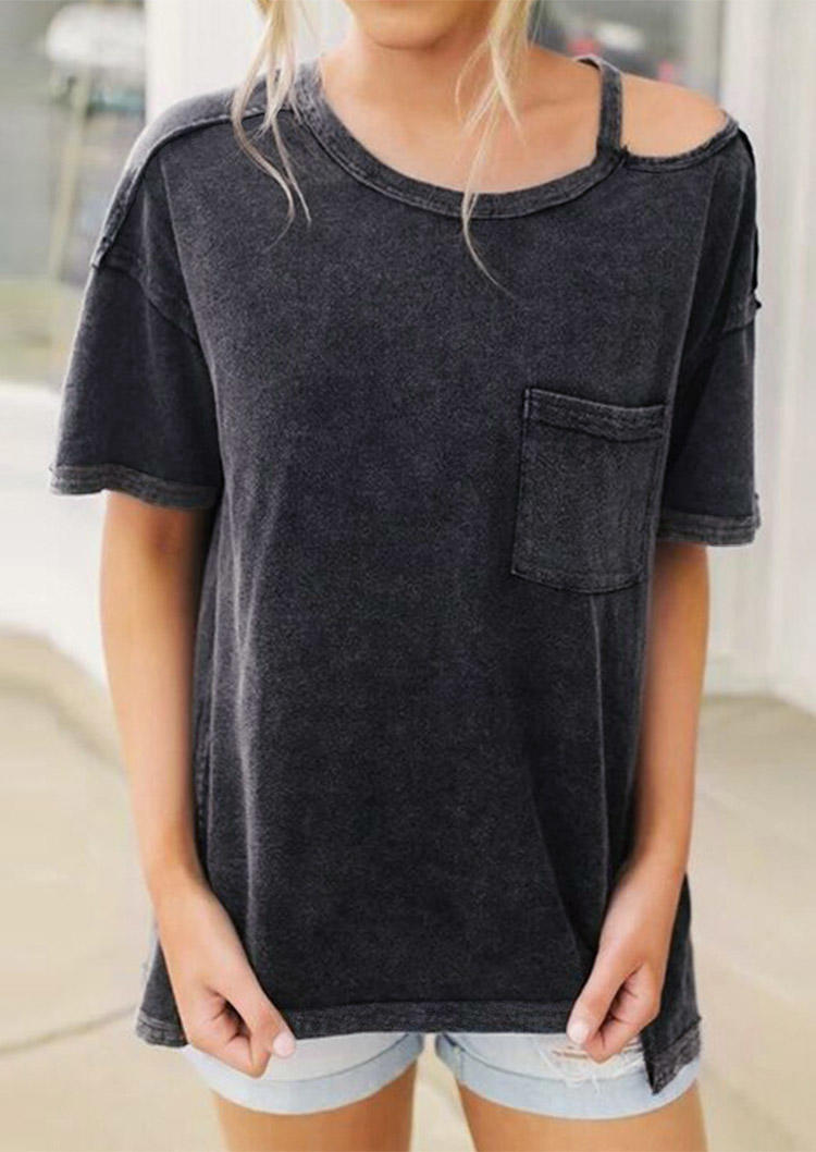 

Blouses Pocket One Sided Cold Shoulder Blouse in Dark Grey. Size