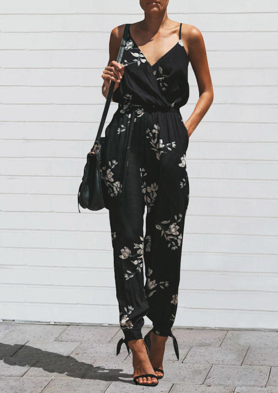 

Jumpsuits & Rompers Floral Hollow Out Pocket Tie Spaghetti Strap Jumpsuits in Black. Size: ,M,L,XL