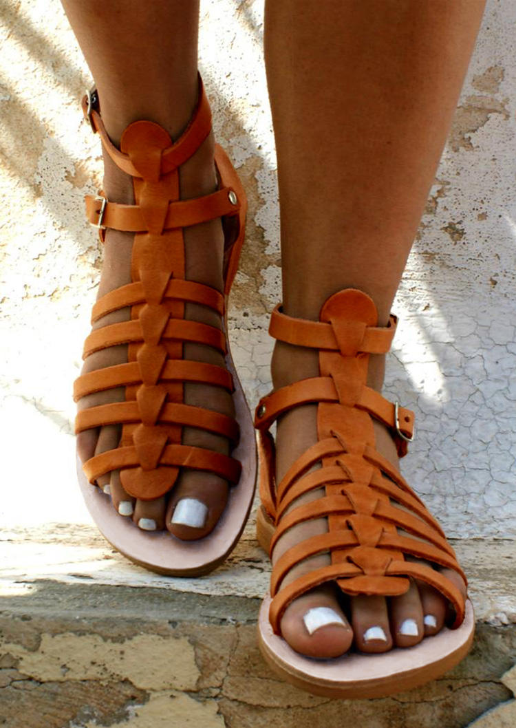 

Sandals Summer Buckle Strap Gladiator Flat Sandals in Brown. Size: ,38,39,40,41