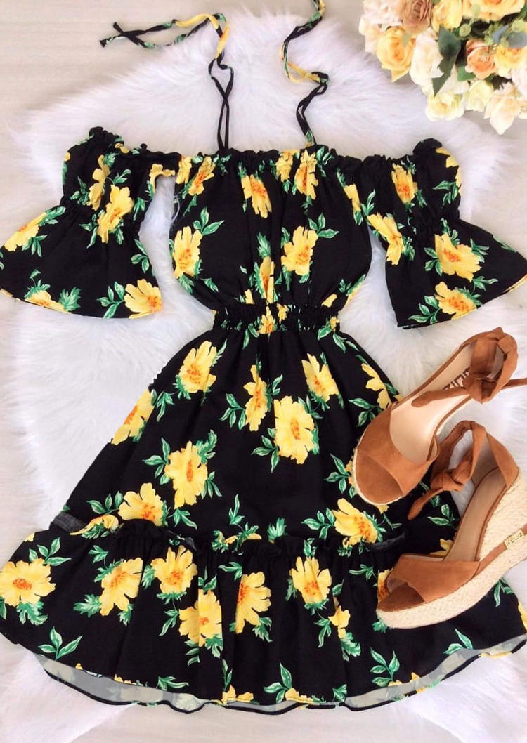 

Mini Dresses Floral Off Shoulder Spaghetti Strap Elastic Waist Mini Dress in Black. Size: ,M,L