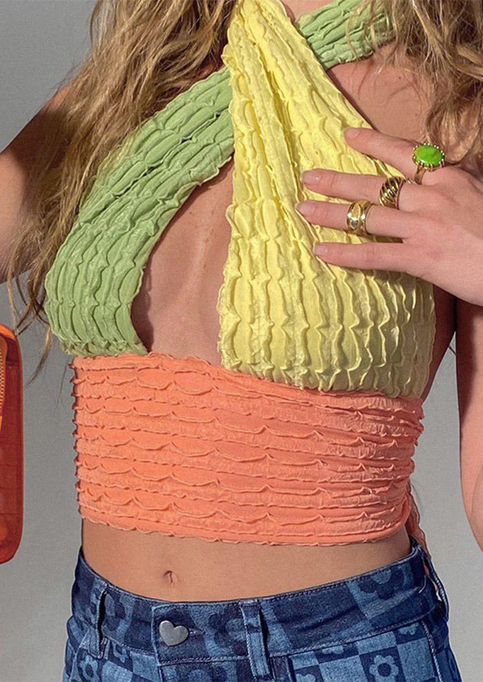 

Crop Tops Color Block Ruffled Halter Sleeveless Crop Top in Multicolor. Size: ,M,L
