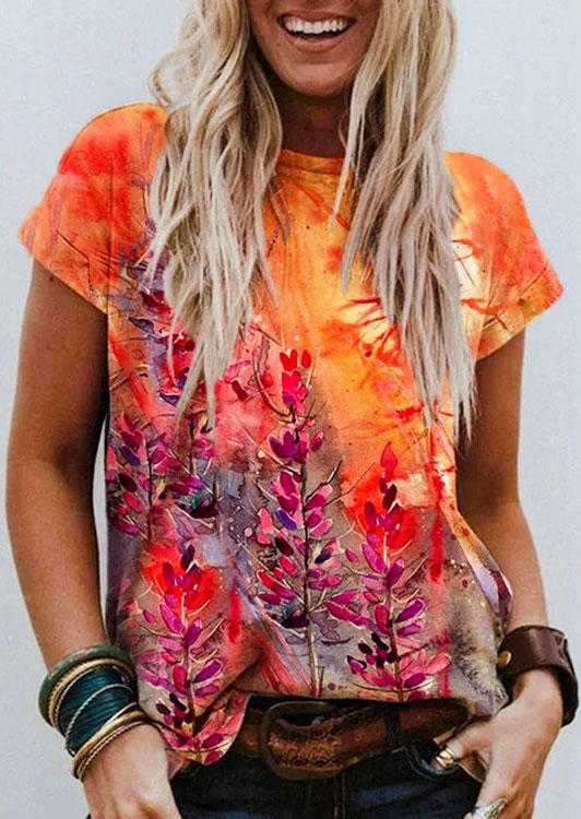 

Blouses Floral Oil Painting O-Neck Blouse in Multicolor. Size: ,M,L,XL