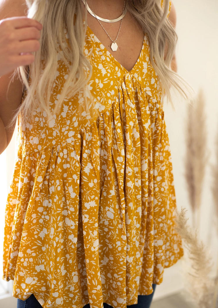 

Tank Tops Floral Ruffled V-Neck Sleeveless Tank Top in Yellow. Size: ,L