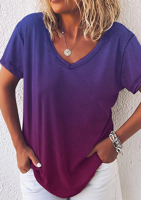 

T-shirts Tees Gradient Short Sleeve V-Neck Casual T-Shirt Tee in Multicolor. Size