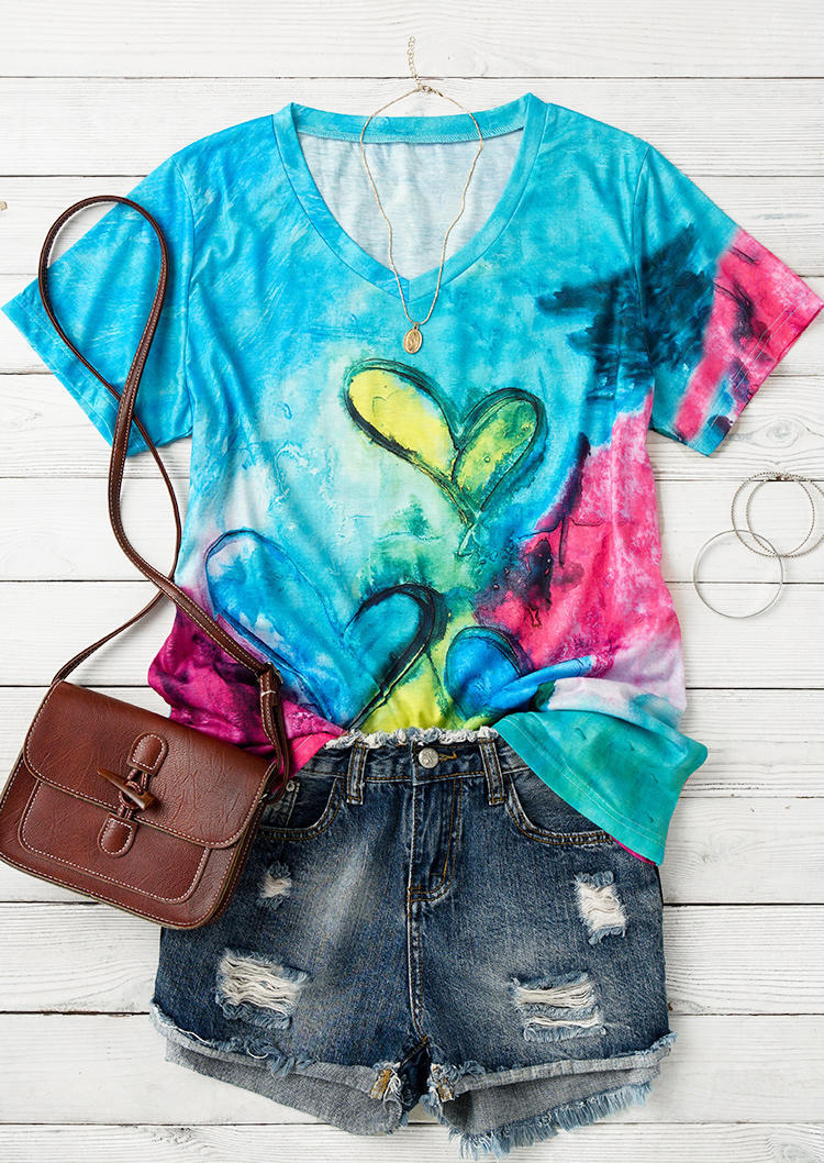 

Blouses Tie Dye Heart Short Sleeve V-Neck Blouse in Multicolor. Size: ,M,L,XL