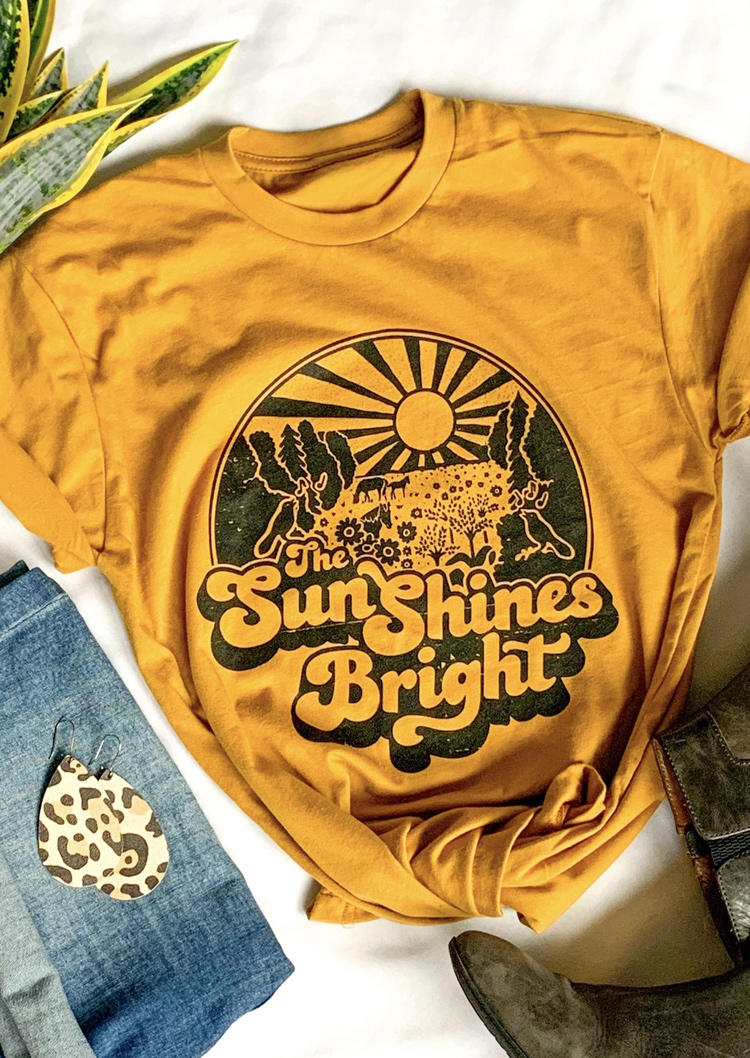 T-shirts Tees The Sunshines Bright Graphic T-Shirt Tee in Yellow. Size: M,L,XL