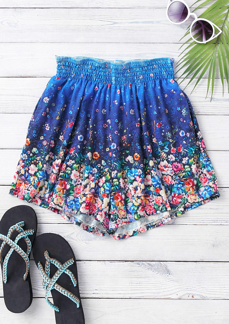 Shorts Gradient Floral Elastic Waist Pocket Wide Leg Shorts in Blue. Size: S,M,L,XL