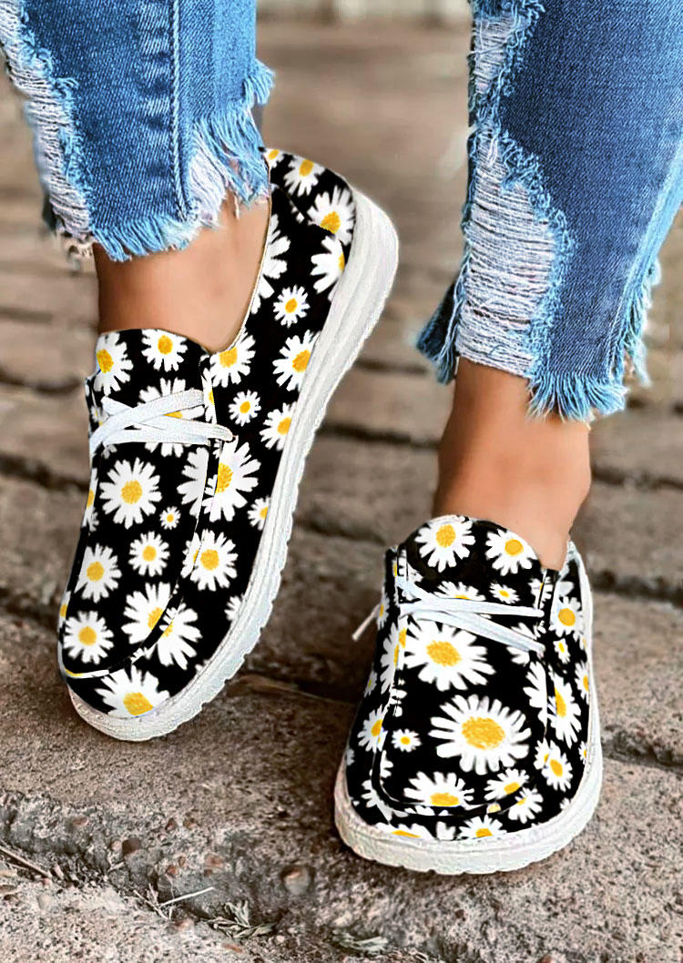 

Sneakers Daisy Slip On Flat Canvas Sneakers in Black. Size: ,38,39,40,41,42,43